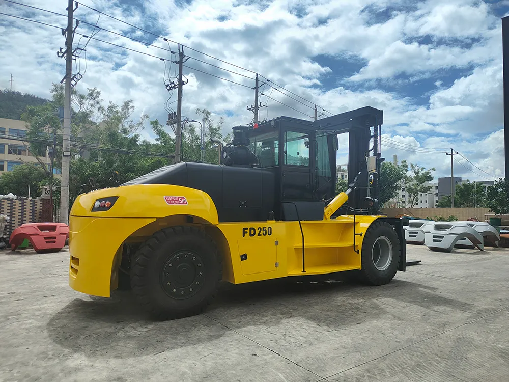 YULI CPCD250 DIESEL FORKLIFT